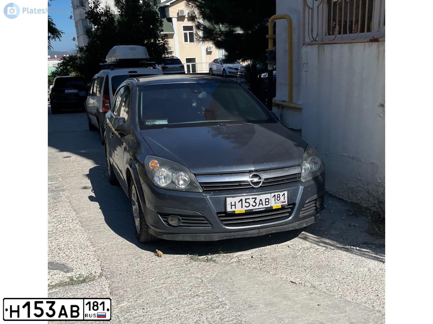 Фото автомобиля OPEL ASTRA, 2006 — госномер Н153АВ181. Цвет: ТЕМНО СЕРЫЙ