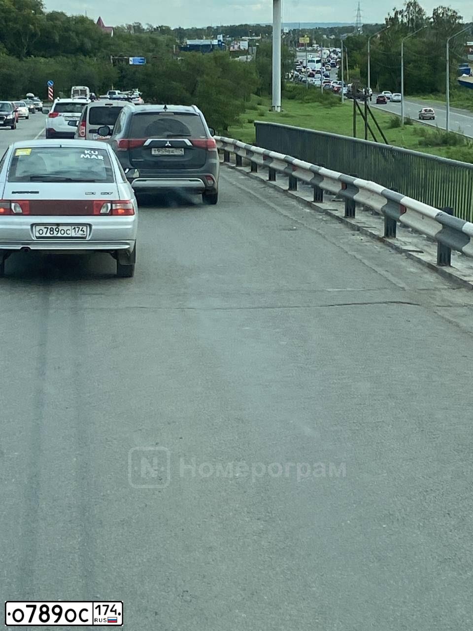 Фото автомобиля LADA 2112, 2005 — госномер О662ОВ45. Цвет: СВЕТЛО-СЕРЕБРИСТЫЙ  МЕТАЛЛИК
