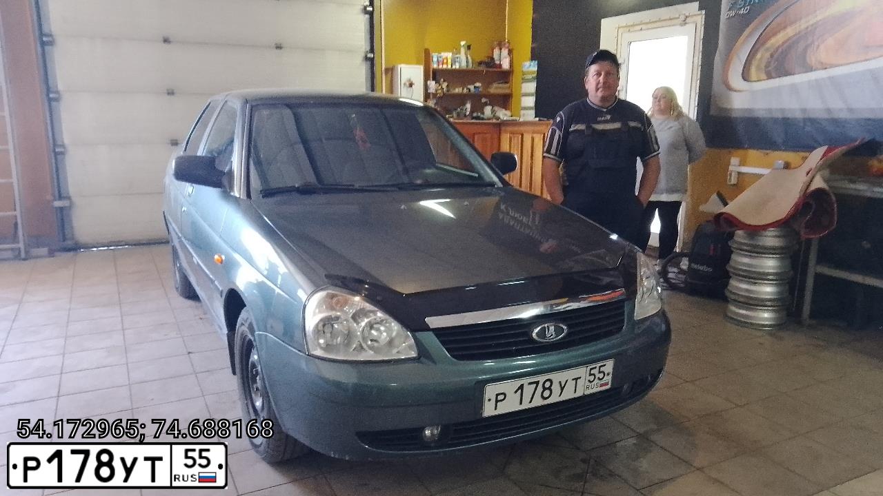 Фото автомобиля LADA 2170 PRIORA, 2008 — госномер Е407УХ102. Цвет: СЕРО-СИНЕ-ЗЕЛЕНЫЙ