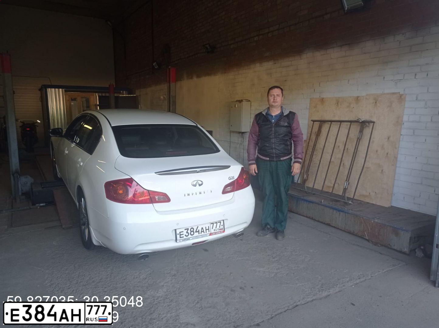 Фото автомобиля INFINITI G, 2013 — госномер Е158ЕК11. Цвет: БЕЛЫЙ