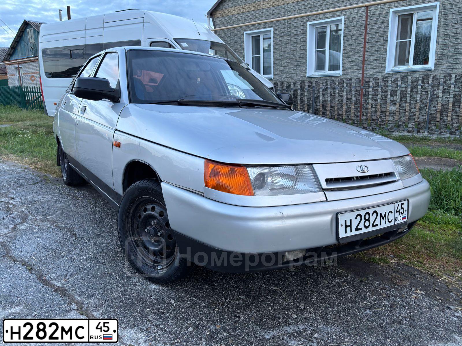 Фото автомобиля LADA 2112, 2006 — госномер Н282МС45. Цвет: СВЕТЛО-СЕРЕБРИСТЫЙ МЕТАЛЛ