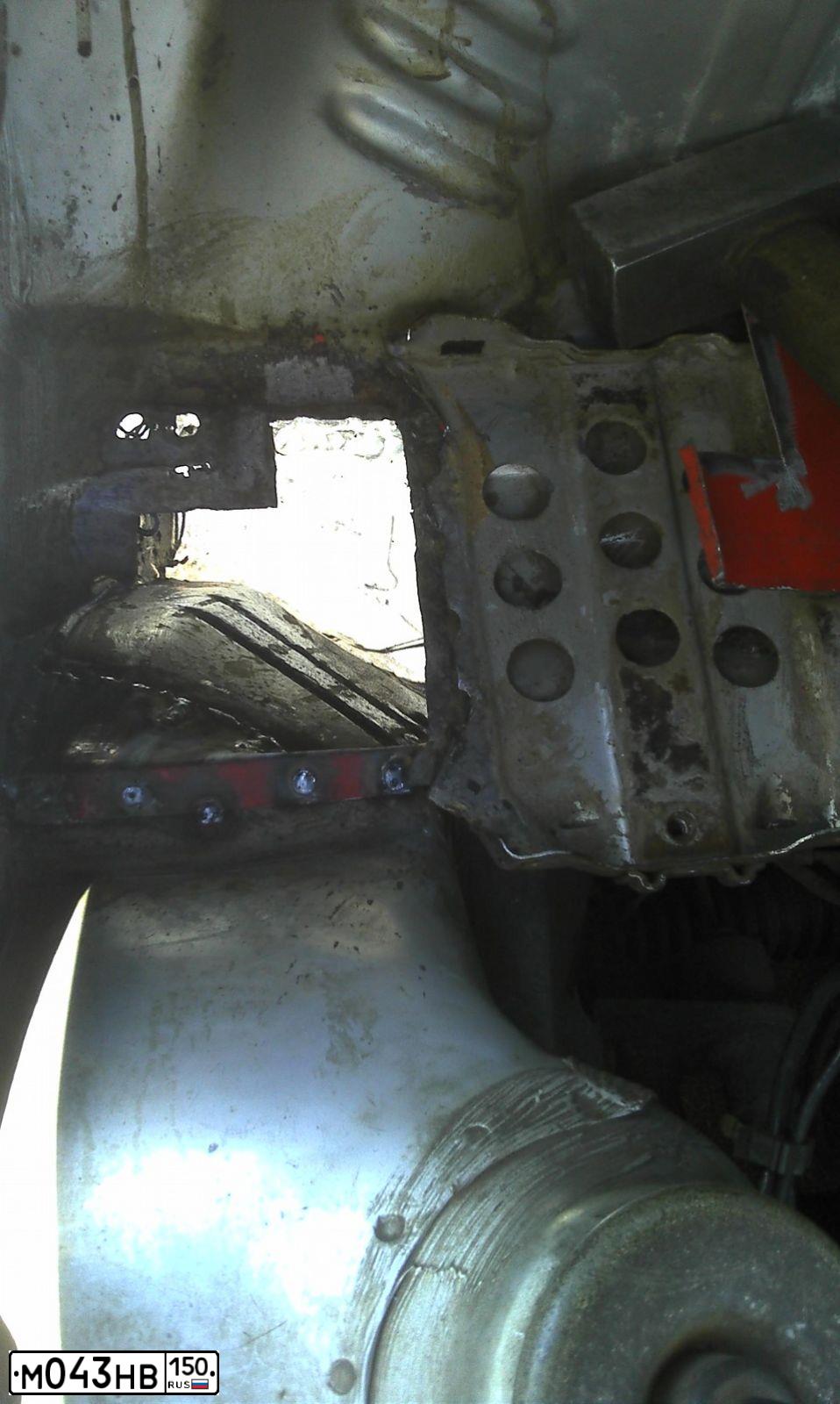 Фото автомобиля SUBARU IMPREZA, 2002 — госномер В878РХ37. Цвет: синий