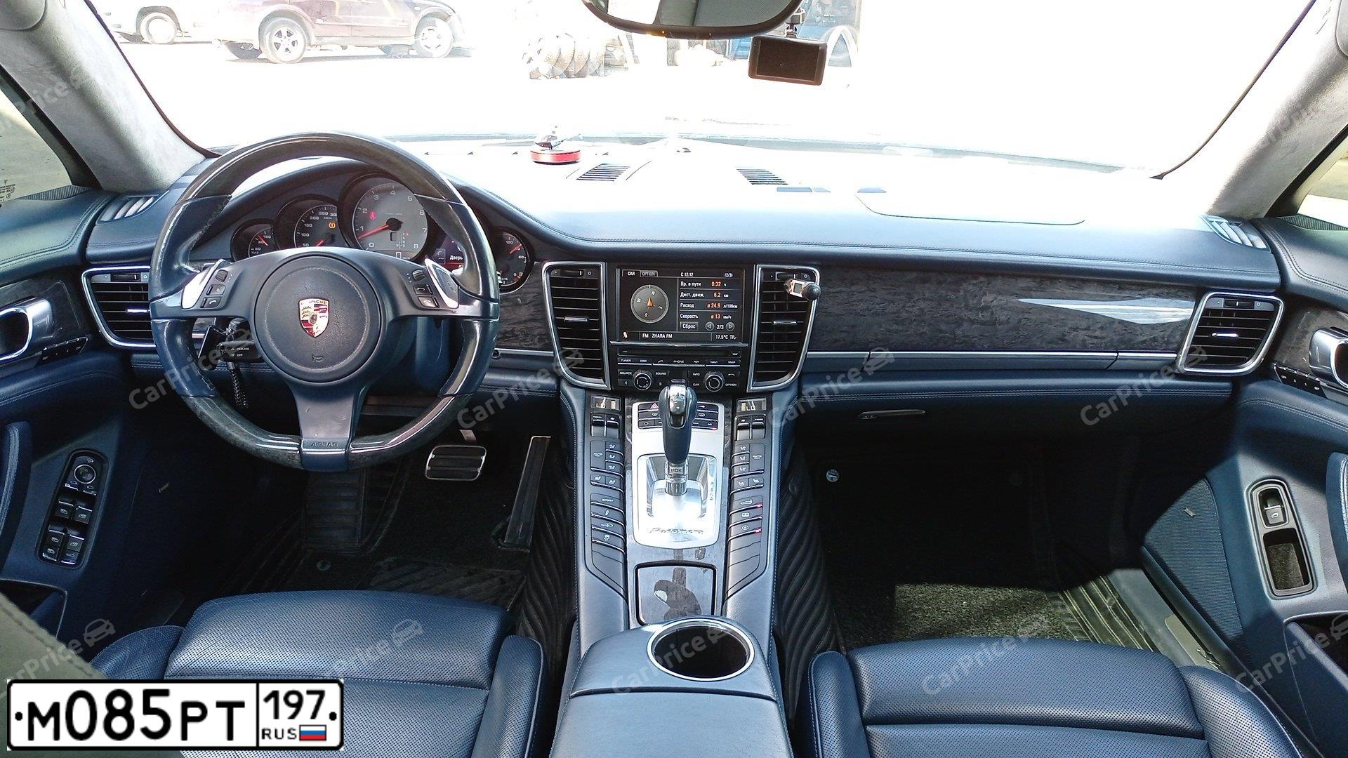 Фото автомобиля PORSCHE PANAMERA, 2009 — госномер С963МН07. Цвет: Белый