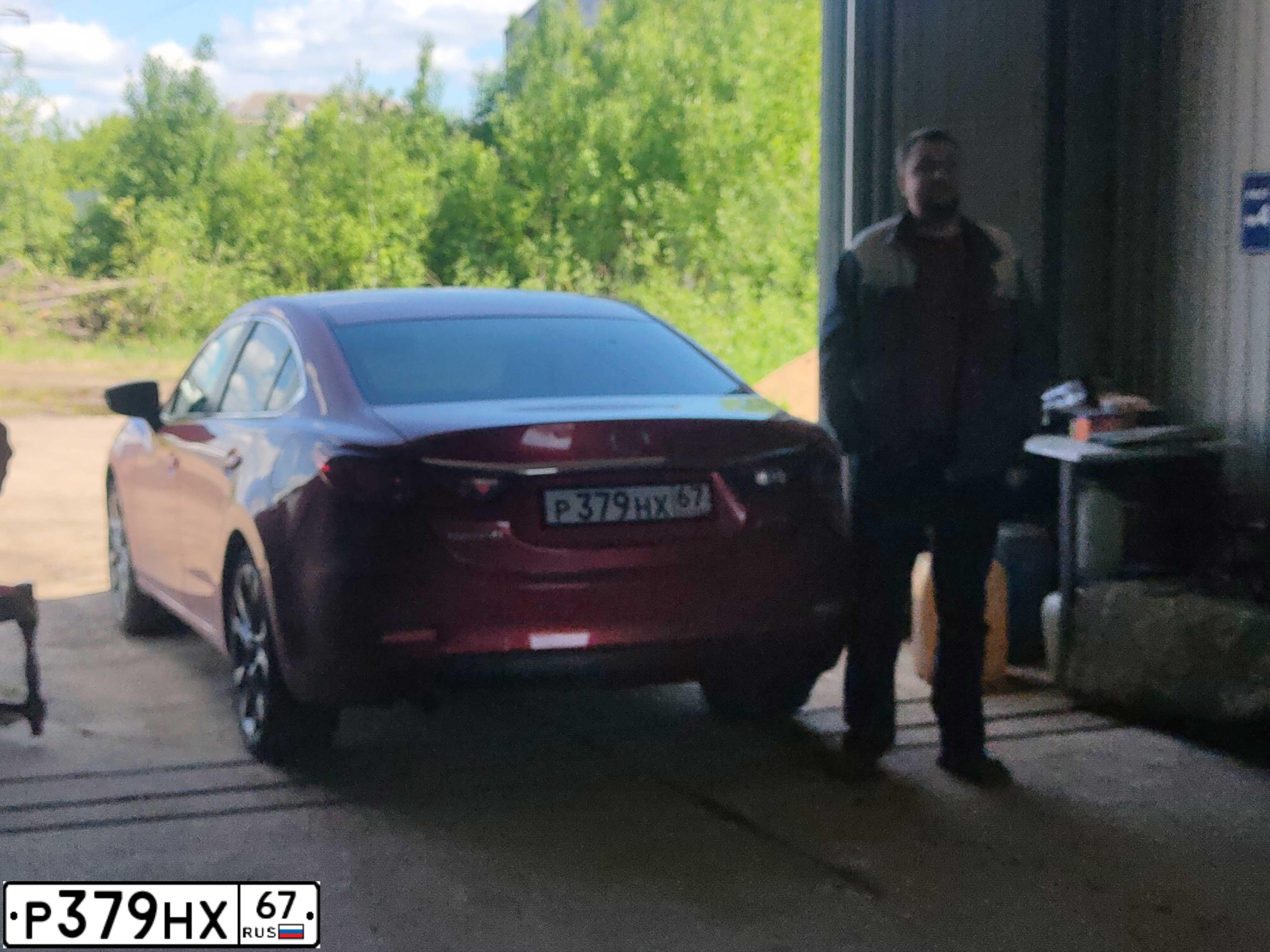 Фото автомобиля MAZDA 6, 2013 — госномер А333НХ67. Цвет: Красный