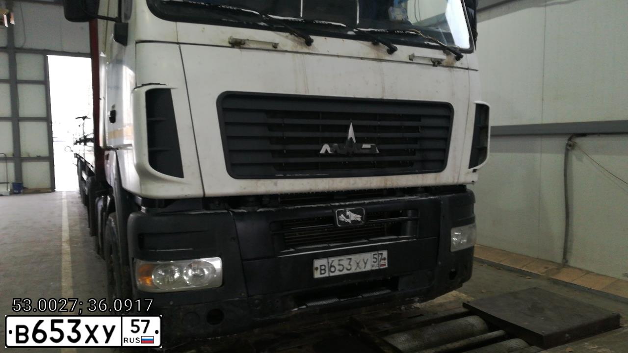 Фото автомобиля MAZ 5440 /4X2/, 2012 — госномер В653ХУ57. Цвет: БЕЛЫЙ