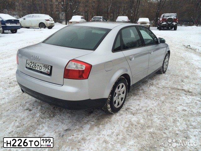 Фото автомобиля DODGE CARAVAN, 2004 — госномер О719ХН790. Цвет: Темно-синий