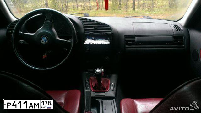 Фото автомобиля BMW SERIE 3, 1997 — госномер Т545ТТ78. Цвет: Серый