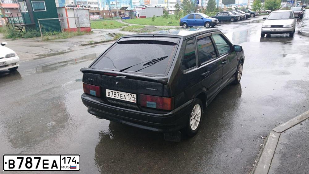 Фото автомобиля LADA 2114 SAMARA, 2008 — госномер В787ЕА174. Цвет: Темно-зеленый