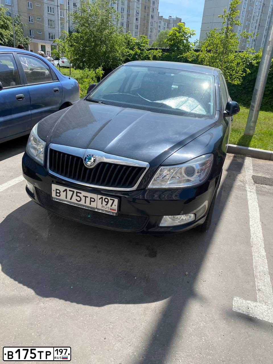 Фото автомобиля SKODA OCTAVIA, 2012 — госномер В175ТР197. Цвет: ЧЕРНЫЙ