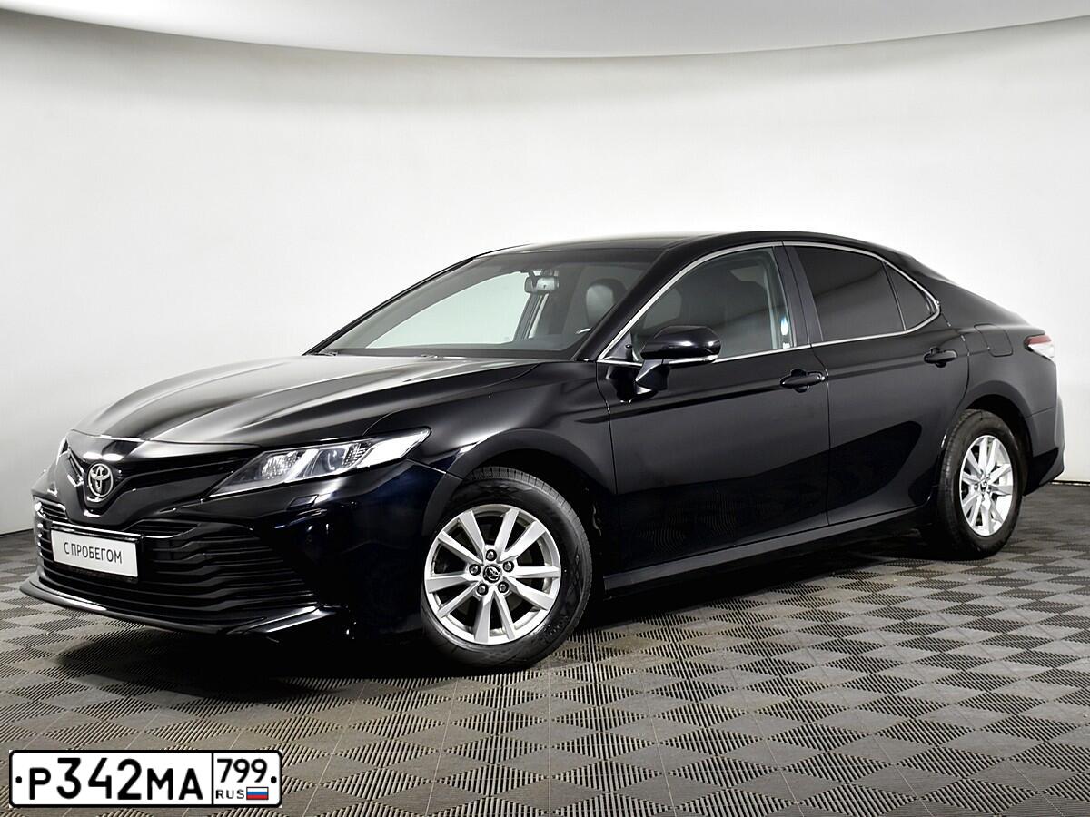 Фото автомобиля TOYOTA CAMRY, 2018 — госномер Р333ЕО136. Цвет: ЧЕРНЫЙ МЕТАЛЛИК