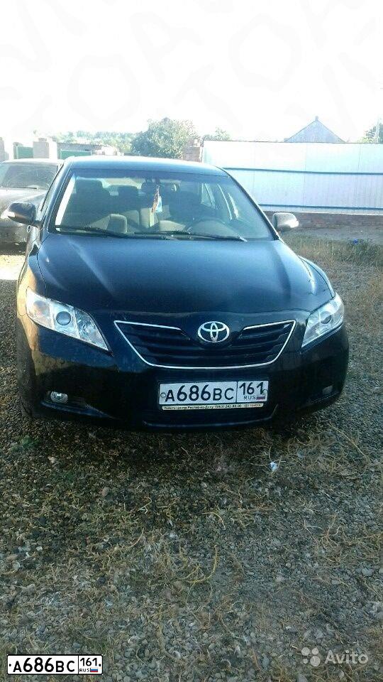 Фото автомобиля TOYOTA CAMRY, 2008 — госномер А686ВС161. Цвет: ЧЕРНЫЙ