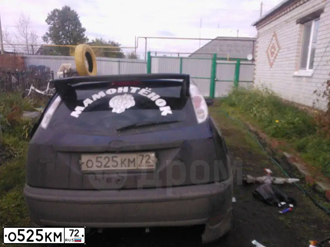 Фото автомобиля FORD FOCUS, 2003 — госномер О525КМ72. Цвет: ТЕМНО СИНИЙ