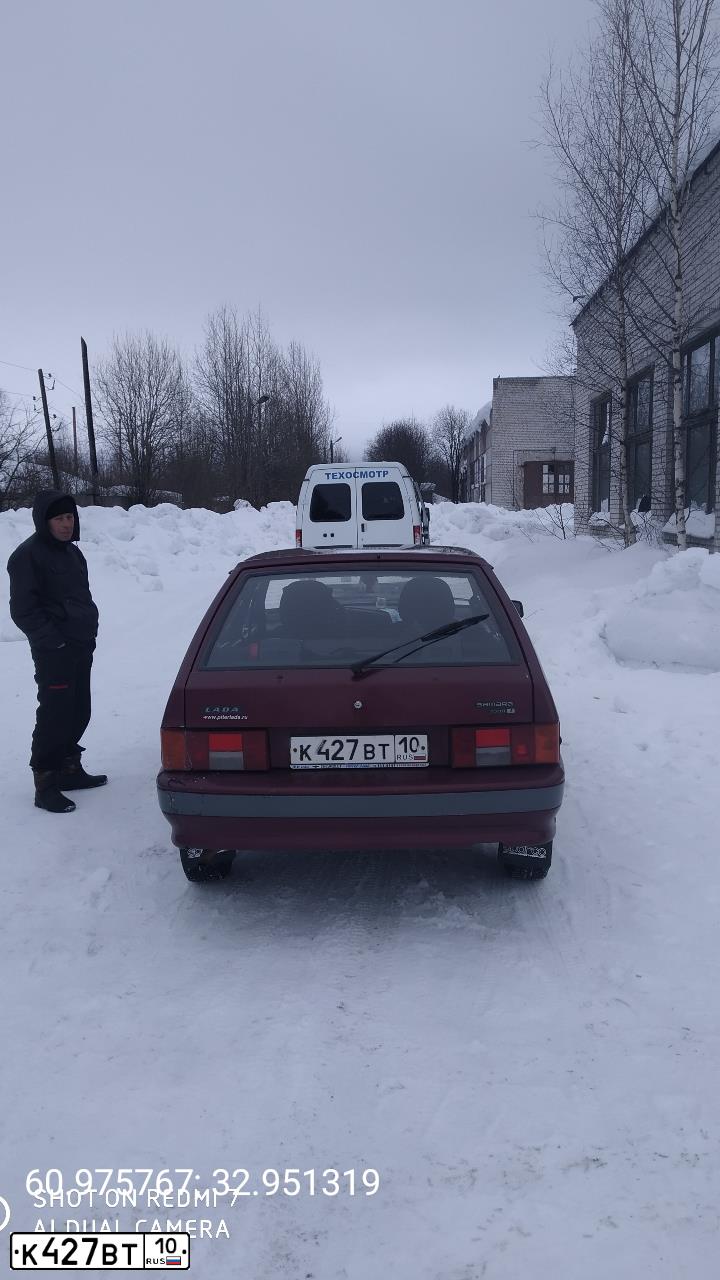 Фото автомобиля LADA 2114 SAMARA, 2005 — госномер Н055ОР10. Цвет: ТЕМНО-МАЛИНОВЫЙ