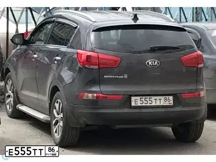 Фото автомобиля TOYOTA LANDCRUISER 200, 2013 — госномер Е555ТТ86. Цвет: ЧЕРНЫЙ