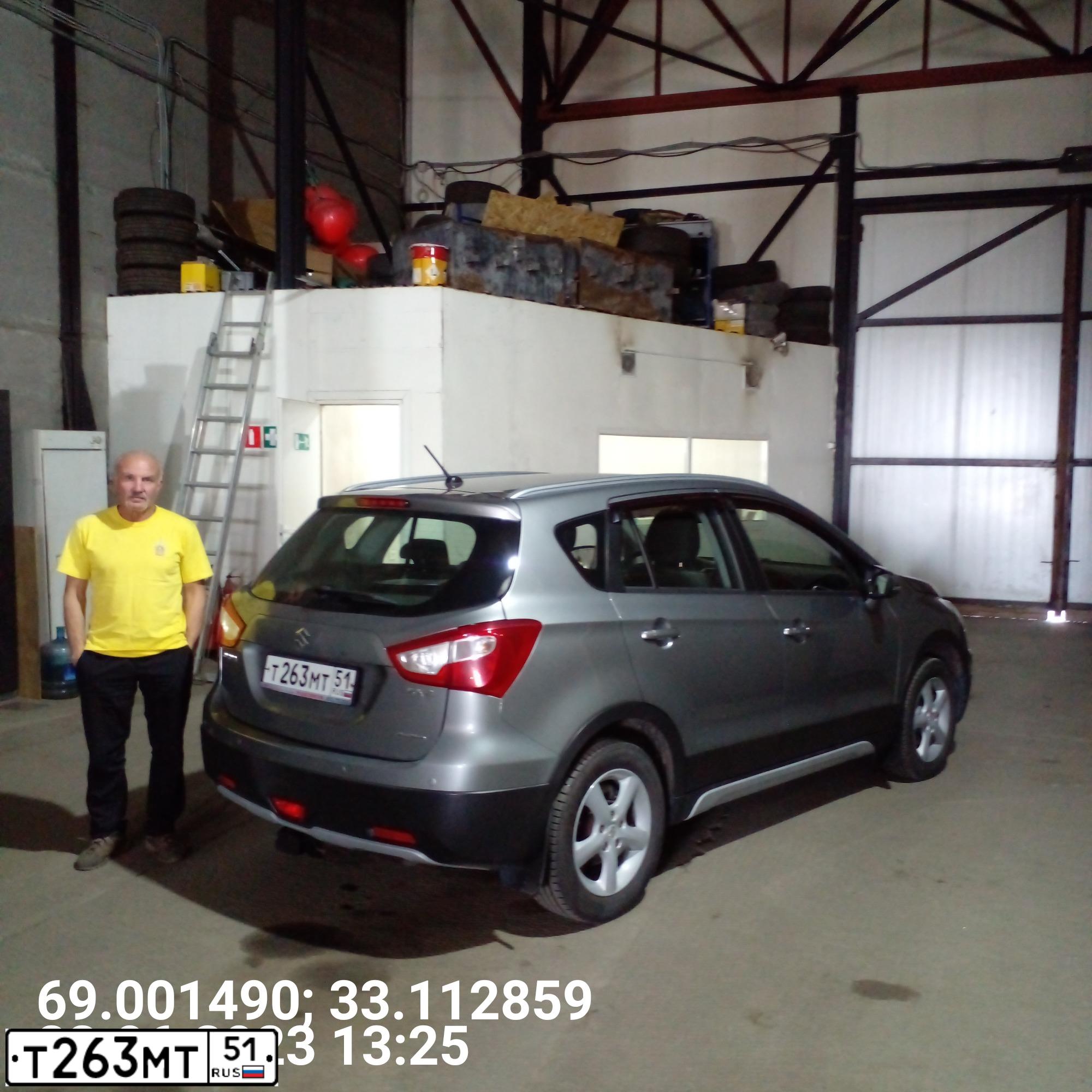 Фото автомобиля SUZUKI SX 4, 2014 — госномер Т263МТ51. Цвет: СЕРЫЙ