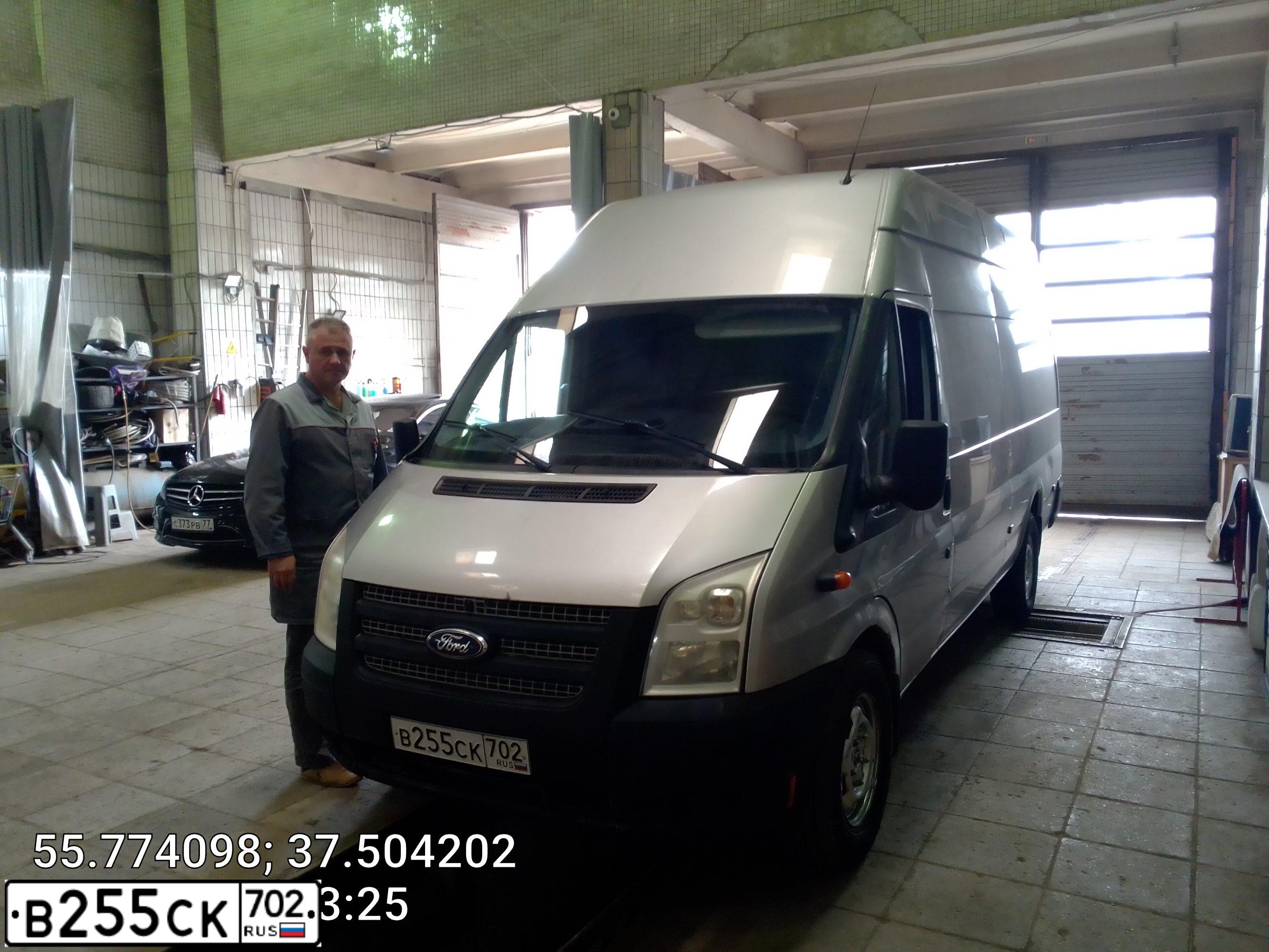 Фото автомобиля FORD TRANSIT, 2012 — госномер К655ОВ797. Цвет: Серебристый