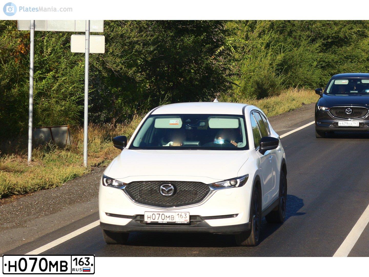 Фото автомобиля MERCEDES-BENZ E220, 2010 — госномер М690РЕ702. Цвет: Белый