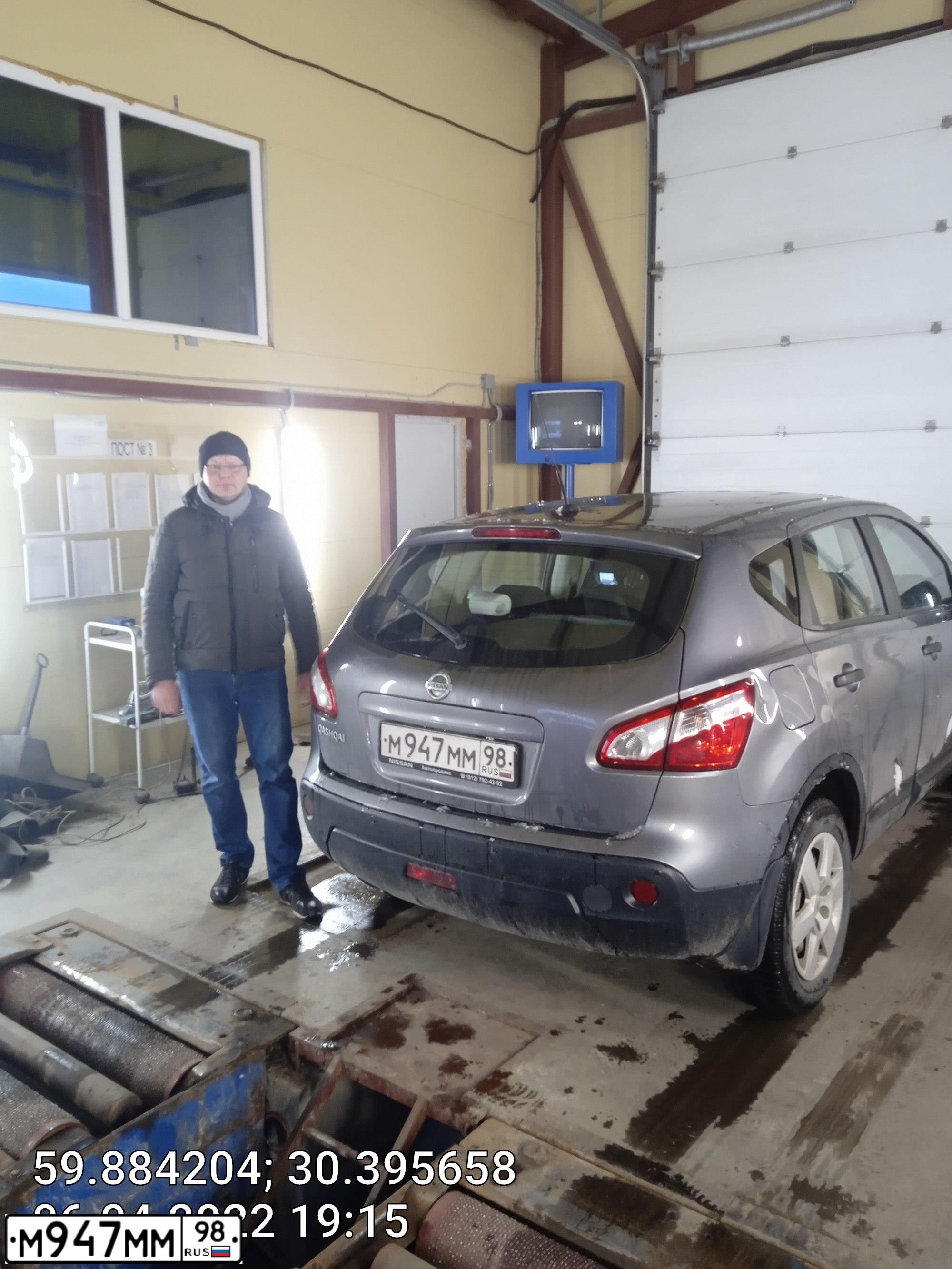 Фото автомобиля HONDA ACCORD, 2007 — госномер У654ЕТ198. Цвет: ТЕМНО-СЕРЫЙ