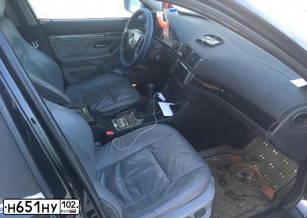 Фото автомобиля BMW 525D, 2003 — госномер О422ВР702. Цвет: ЧЕРНЫЙ