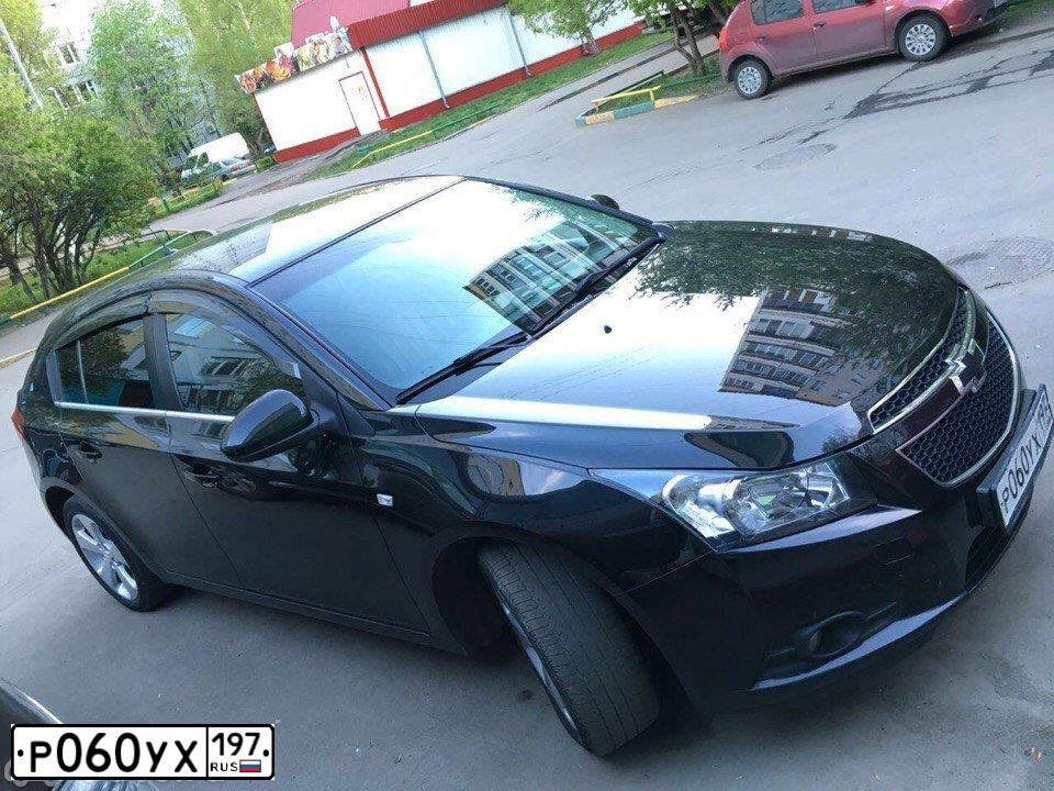 Фото автомобиля CHEVROLET CRUZE, 2012 — госномер Т030ЕР136. Цвет: ЧЕРНЫЙ
