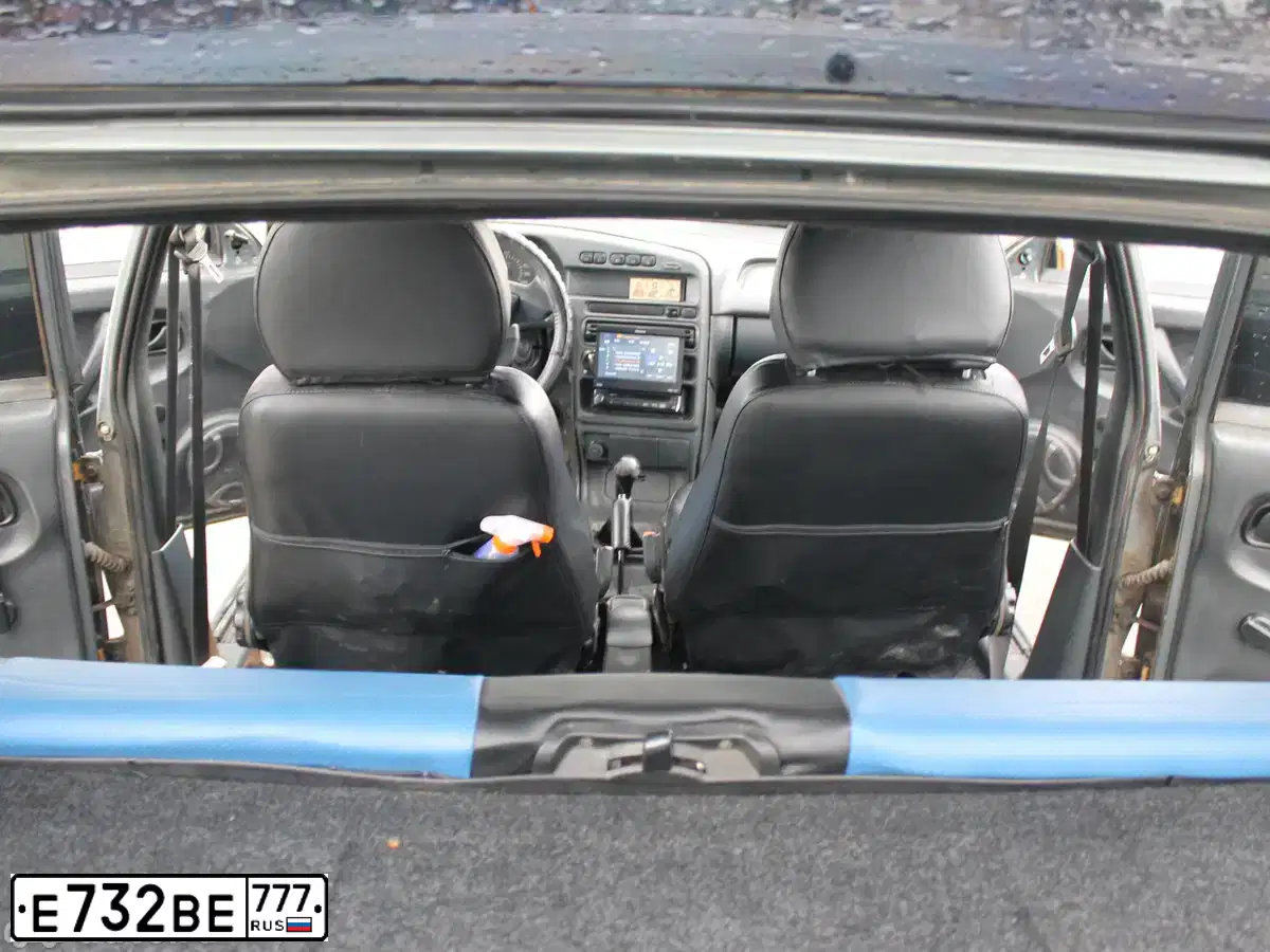 Фото автомобиля GAZ 3221 EL, 2010 — госномер Е732ВЕ777. Цвет: Белый