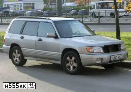 Фото автомобиля SUBARU FORESTER, 2000 — госномер Н555АК11. Цвет: СЕРЕБРИСТЫЙ