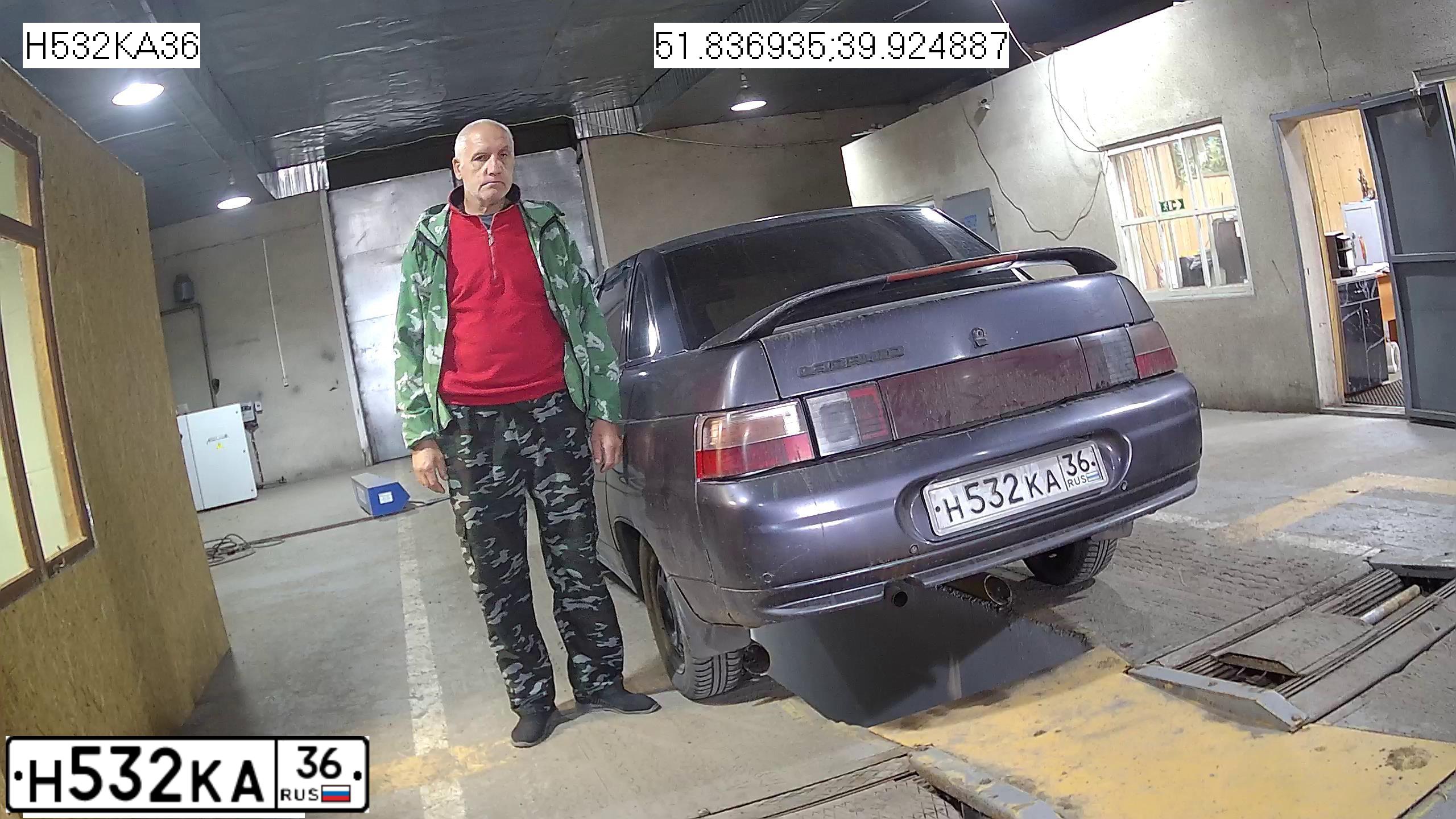 Фото автомобиля CHEVROLET AVEO, 2007 — госномер Х009ВХ181. Цвет: Оранжевый