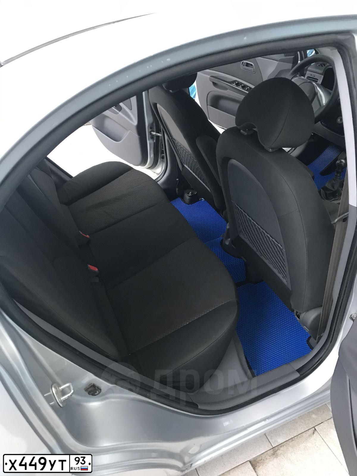 Фото автомобиля KIA RIO, 2011 — госномер М610ОВ82. Цвет: СЕРЕБРИСТЫЙ