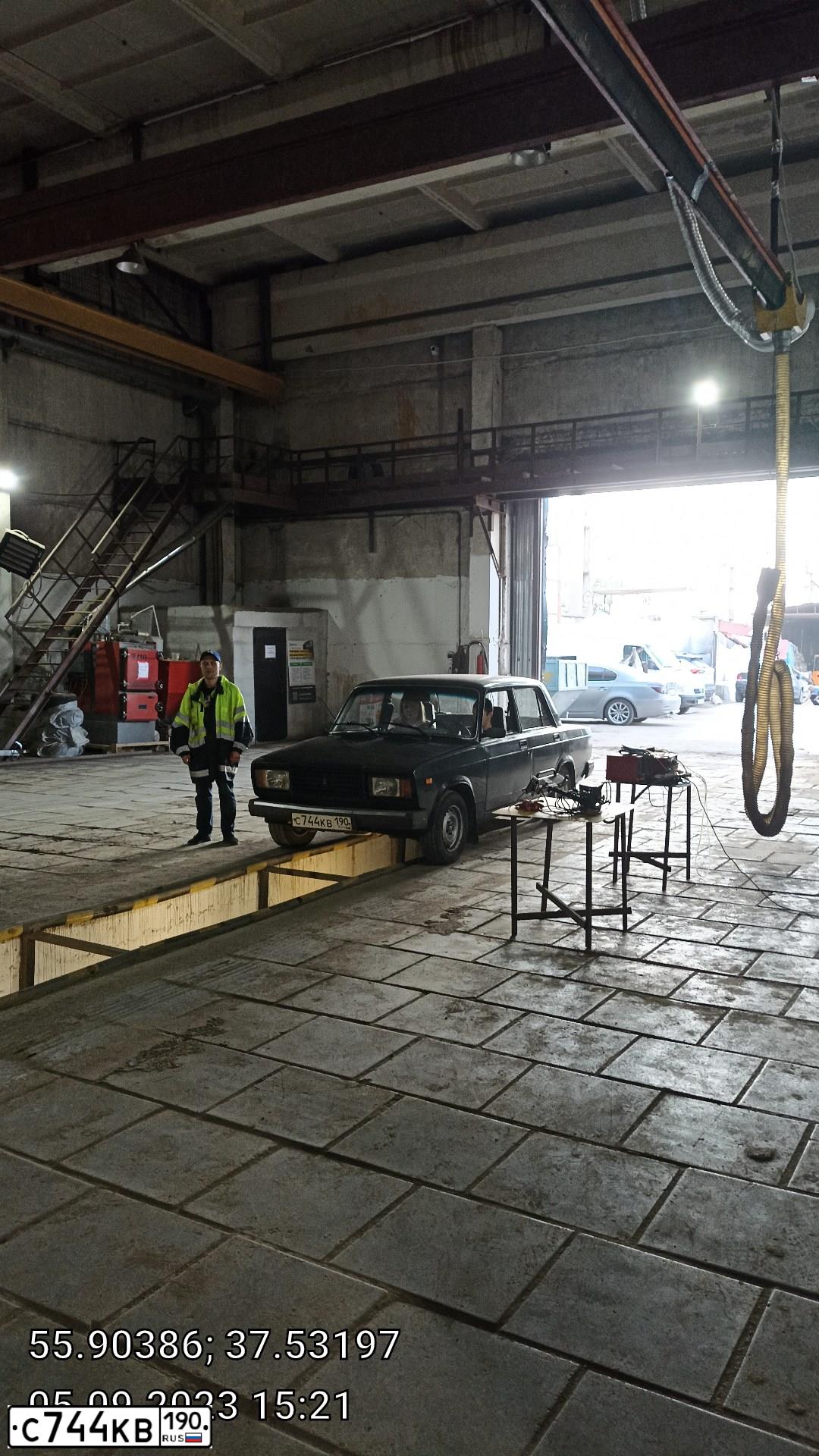 Фото автомобиля LADA 2107, 2010 — госномер М840ОО797. Цвет: СЕРО-СИНЕ-ЗЕЛЕНЫЙ