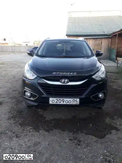 Фото автомобиля HYUNDAI IX35, 2011 — госномер О209ОО04. Цвет: ЧЕРНЫЙ