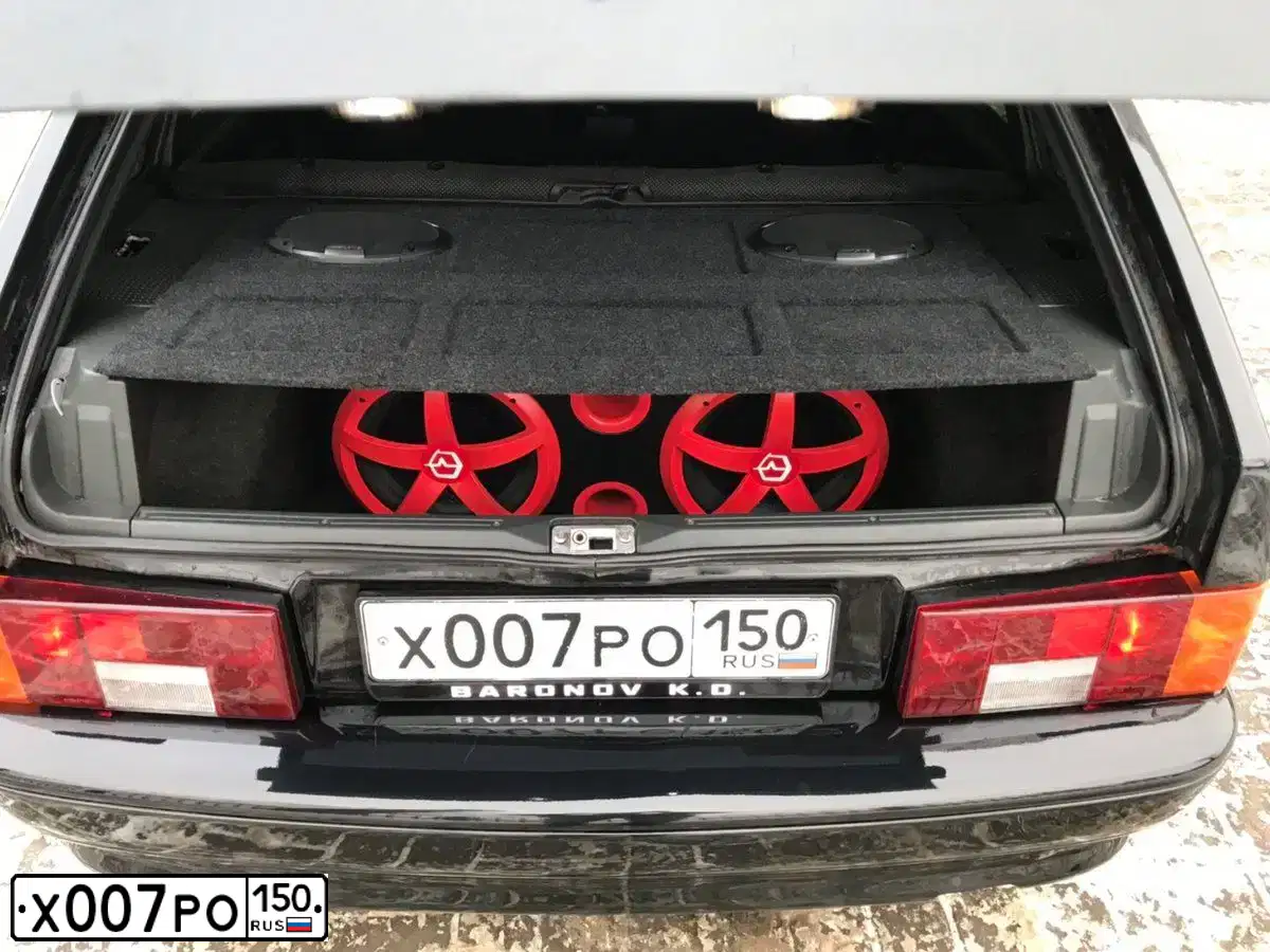 Фото автомобиля NISSAN X-TRAIL, 2003 — госномер С244НН90. Цвет: СЕРЫЙ