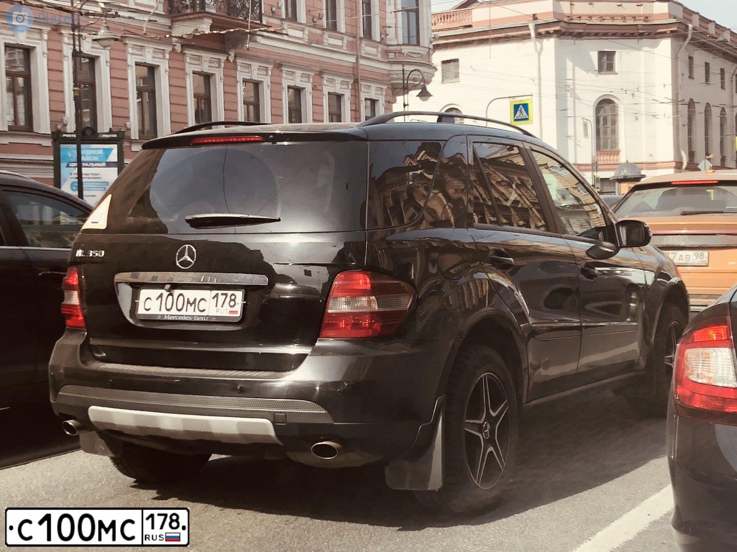 Фото автомобиля MERCEDES M-KLASSE, 2005 — госномер С100МС178. Цвет: ЧЕРНЫЙ