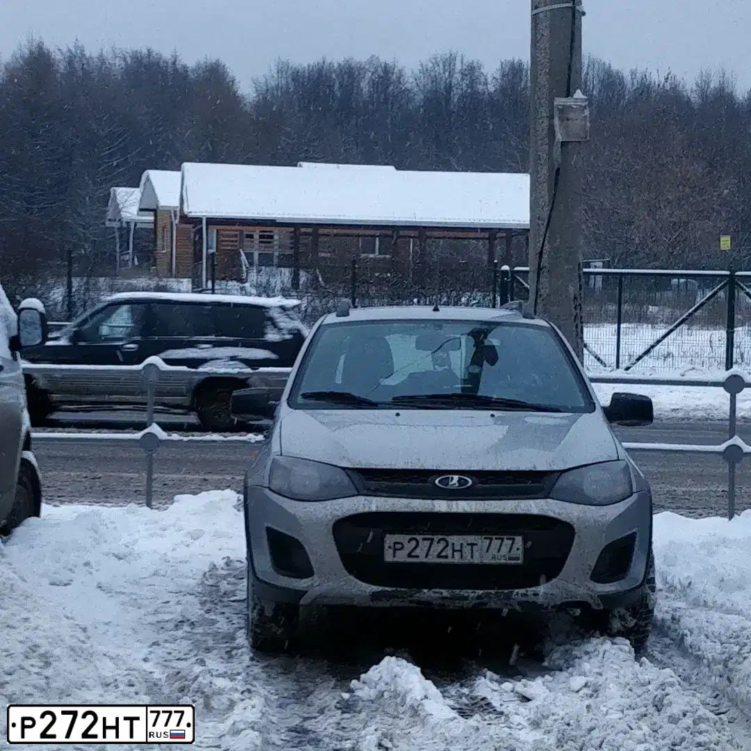 Фото автомобиля LADA 2194 KALINA, 2015 — госномер Р059УР05. Цвет: Серебристый