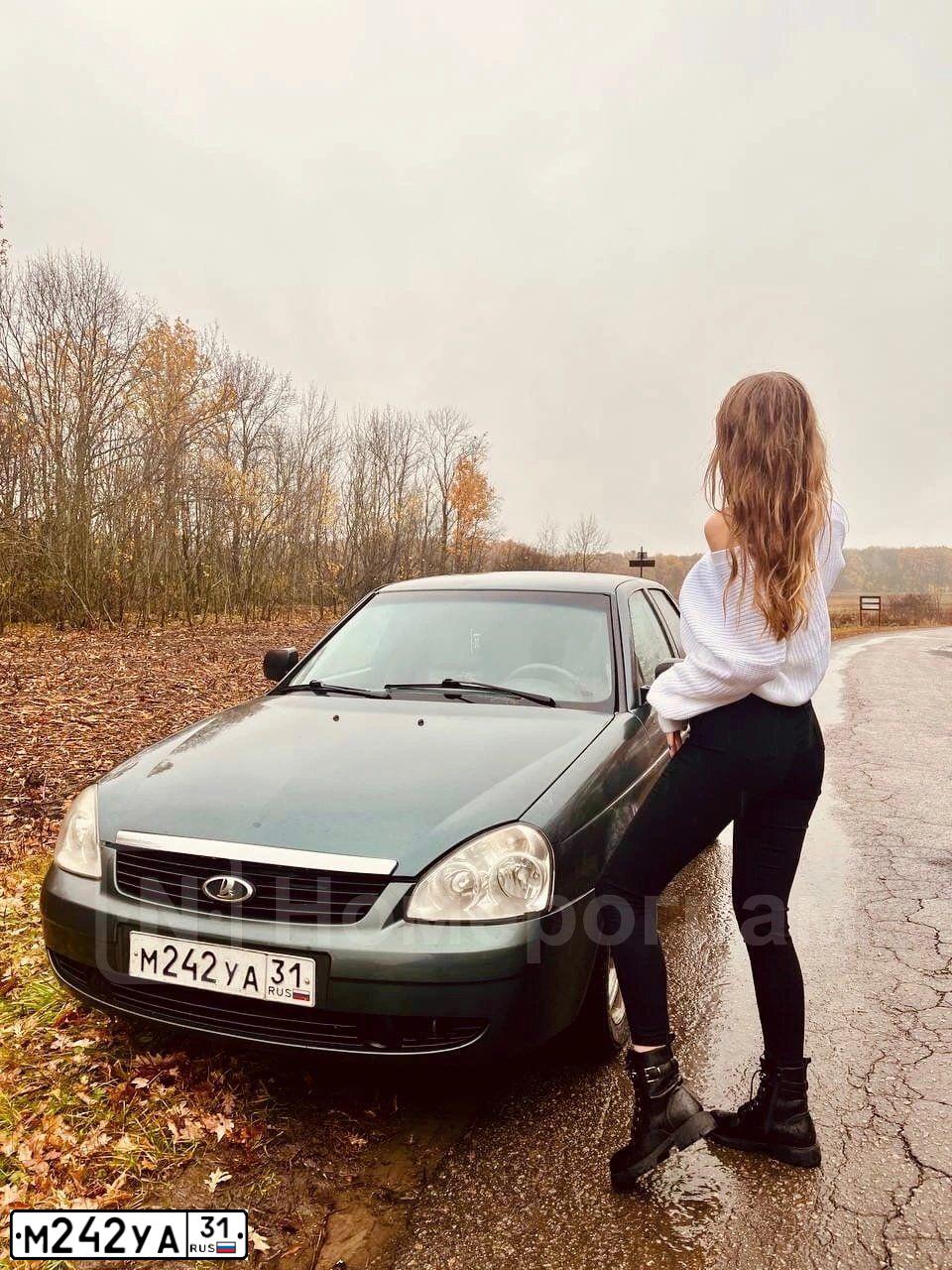 Фото автомобиля LADA 2172 PRIORA, 2010 — госномер М242УА31. Цвет: СЕРО-СИНЕ-ЗЕЛЕНЫЙ