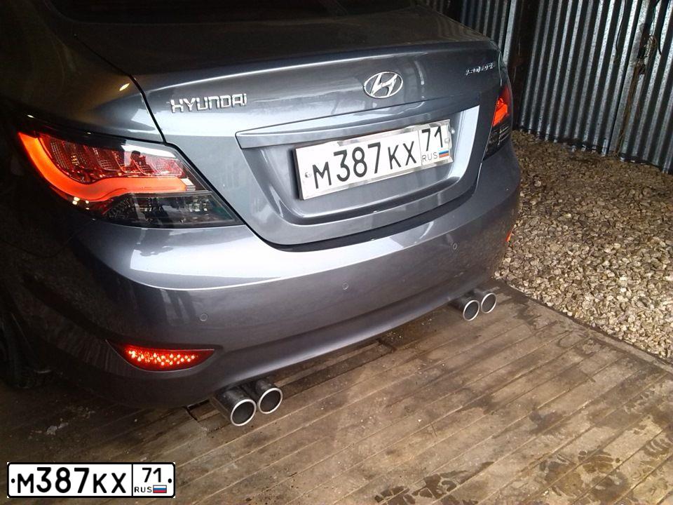 Фото автомобиля HYUNDAI SOLARIS, 2011 — госномер М387КХ71. Цвет: ЧЕРНО-СЕРЫЙ