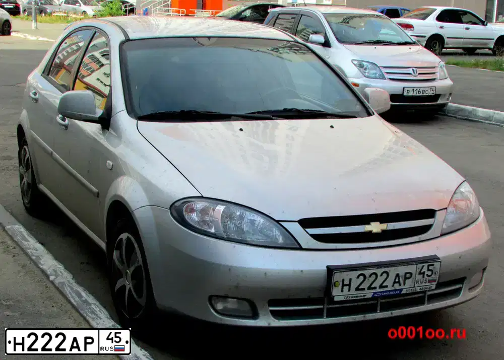 Фото автомобиля CHEVROLET T LACETTI, 2012 — госномер Н222АР45. Цвет: СЕРЕБРИСТЫЙ