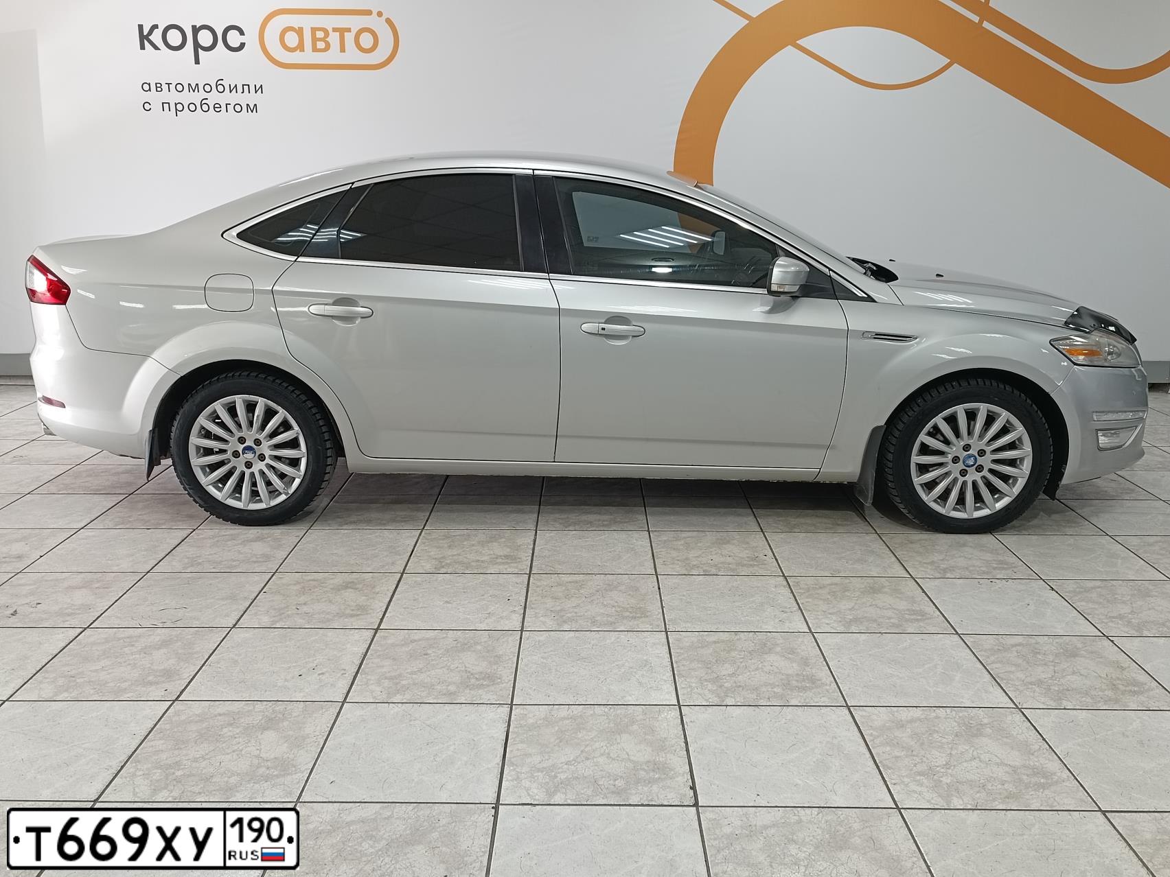 Фото автомобиля VOLKSWAGEN POLO, 2012 — госномер Р822СВ750. Цвет: Белый