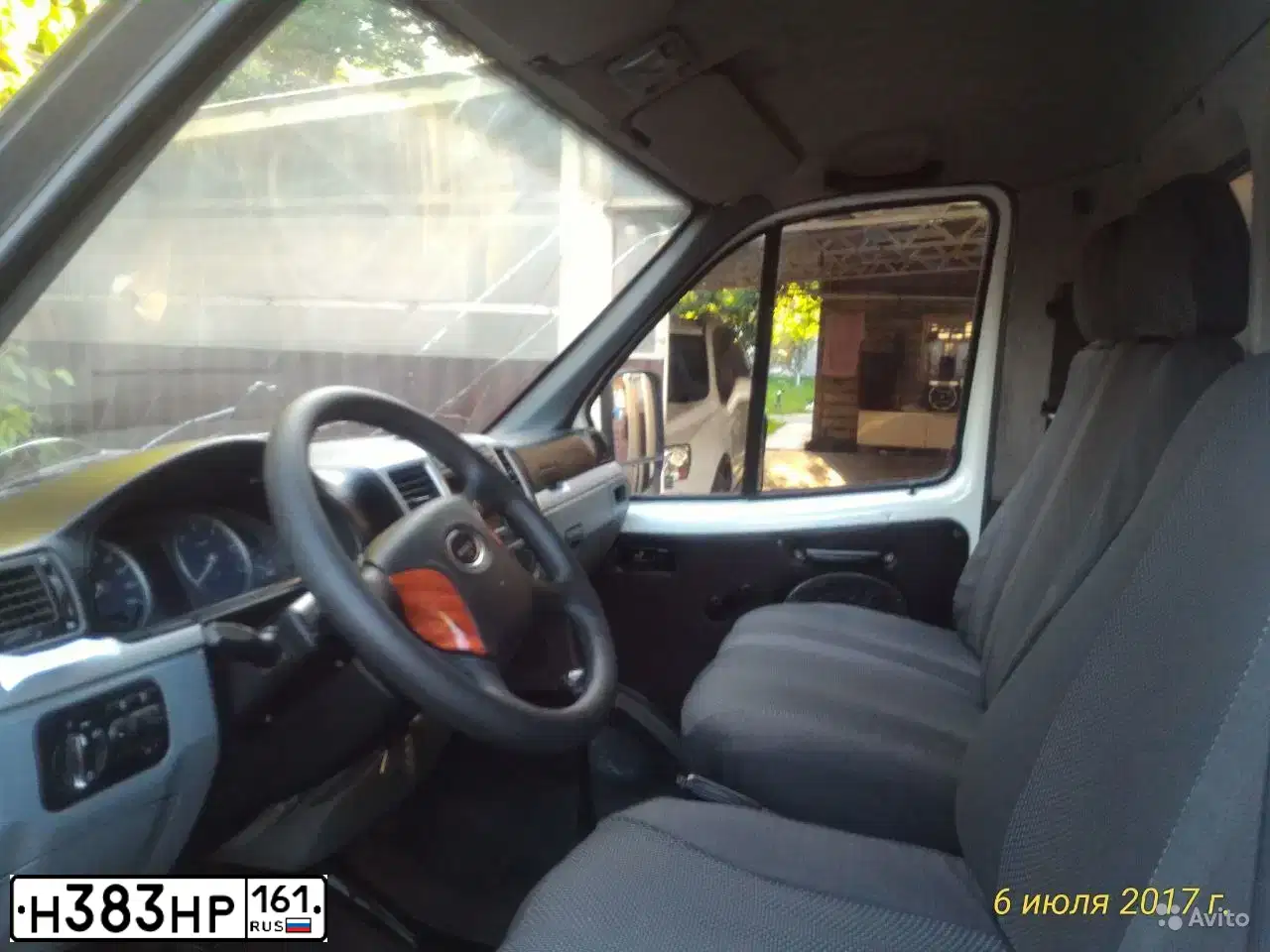 Фото автомобиля LADA 2110, 2007 — госномер Н383НР61. Цвет: СЕРО-СИНЕ-ЗЕЛЕНЫЙ