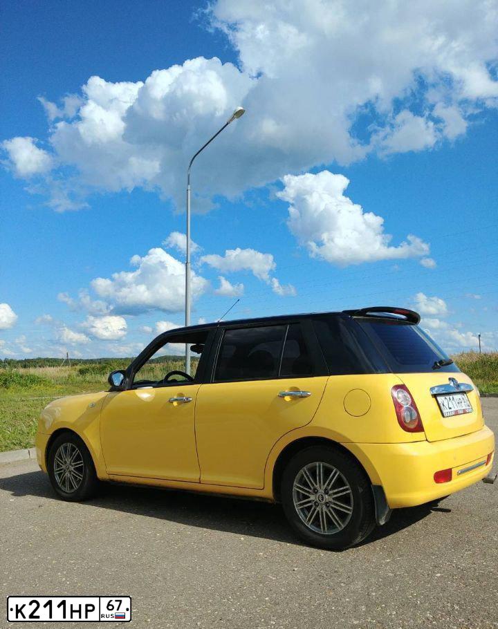 Фото автомобиля LIFAN SMILY, 2012 — госномер М022ОР67. Цвет: ЖЕЛТЫЙ