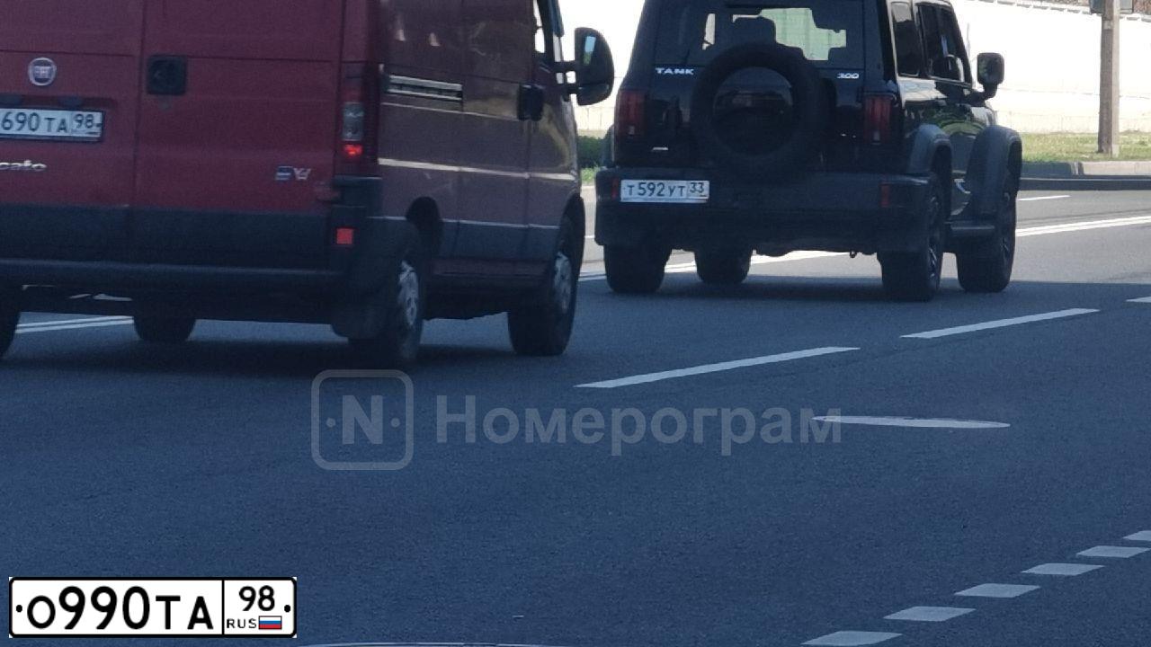 Фото автомобиля KIA OPIRUS, 2008 — госномер Р171ОА178. Цвет: ЧЕРНЫЙ