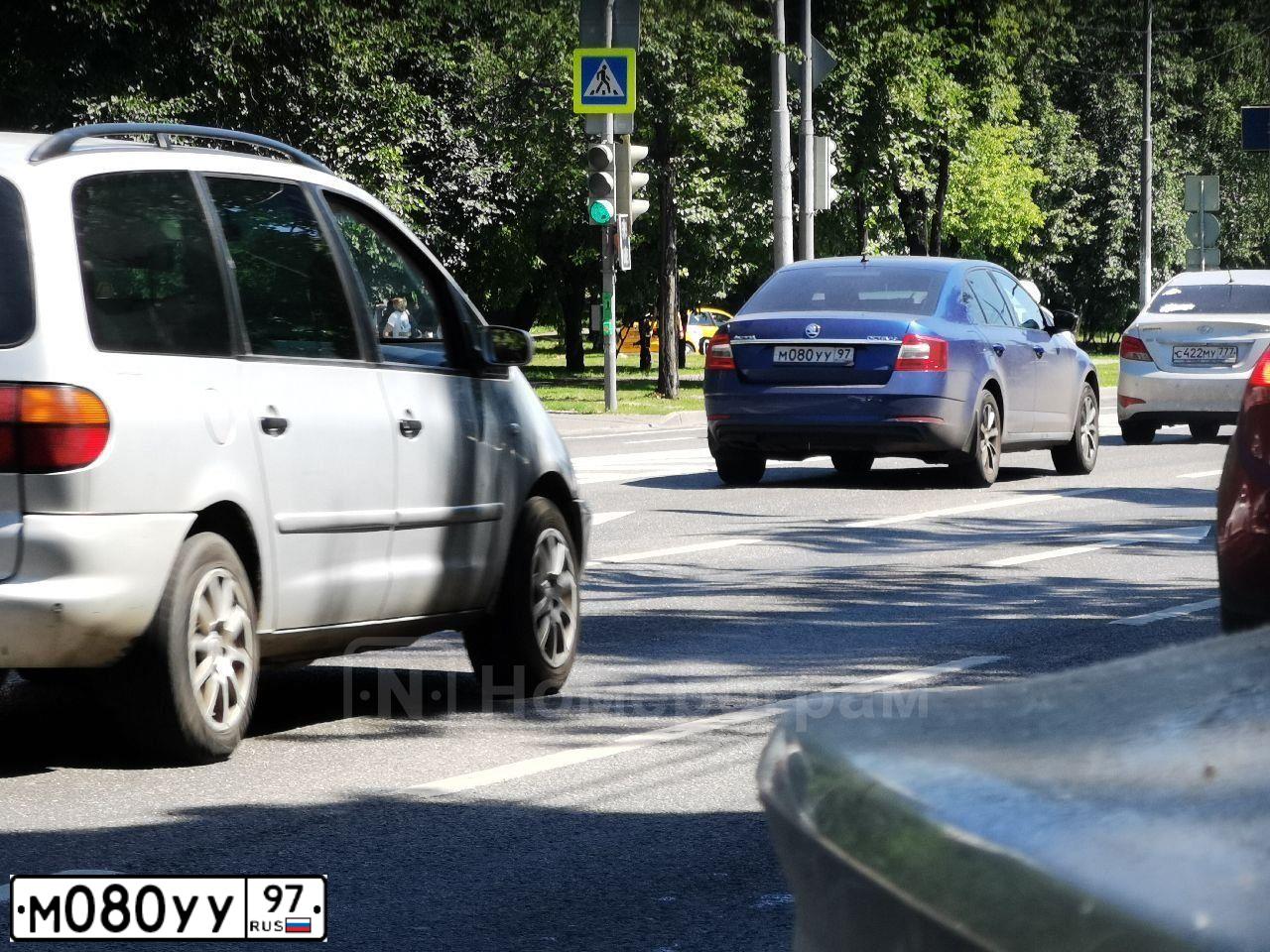 Фото автомобиля CHRYSLER SEBRING, 2008 — госномер М080УУ97. Цвет: ЧЕРНЫЙ