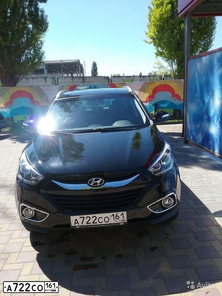 Фото автомобиля HYUNDAI IX35, 2013 — госномер Е272ЕО15. Цвет: ЧЕРНЫЙ