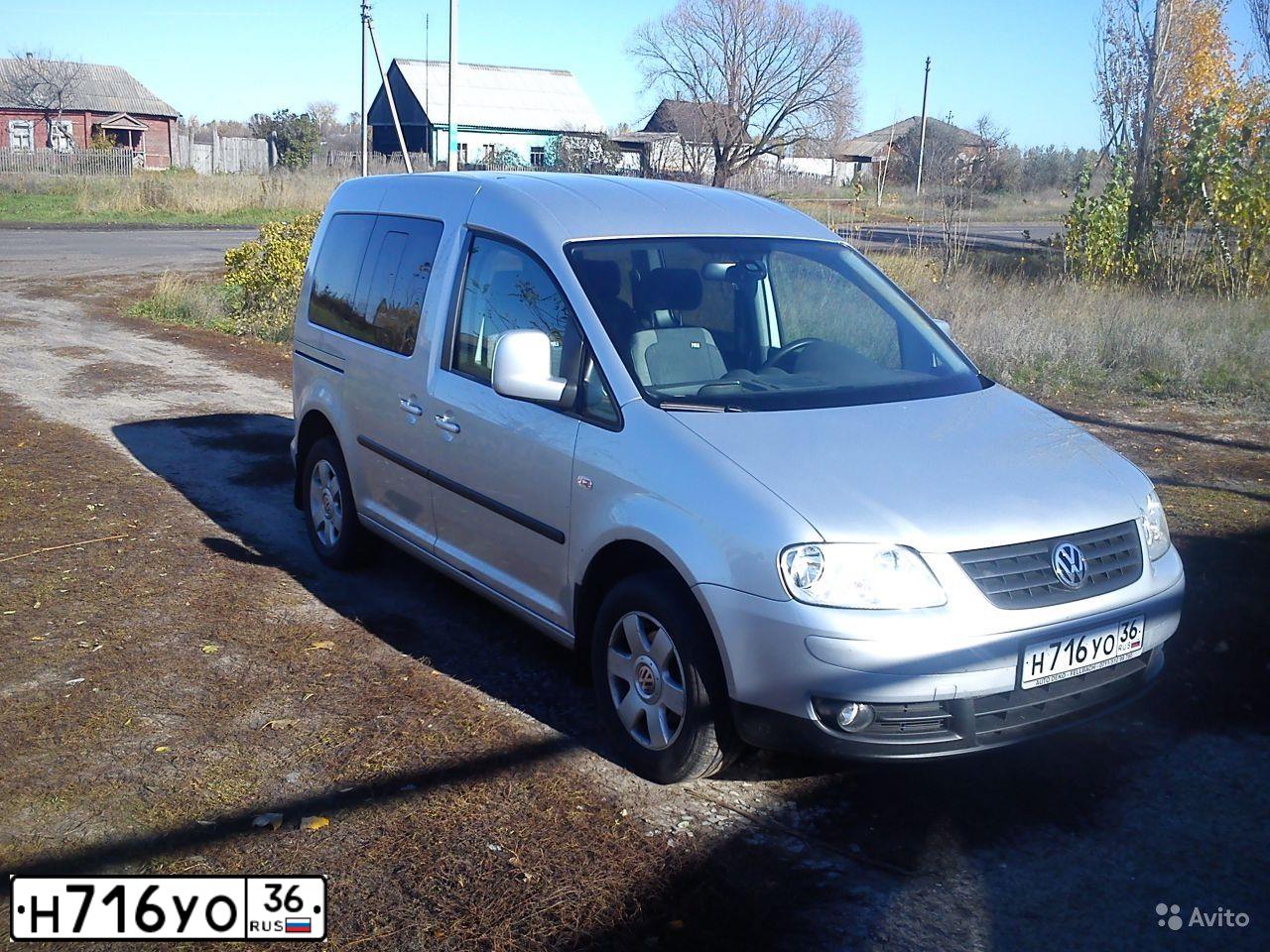 Фото автомобиля VOLKSWAGEN CADDY, 2009 — госномер К388ЕА181. Цвет: Серебристый