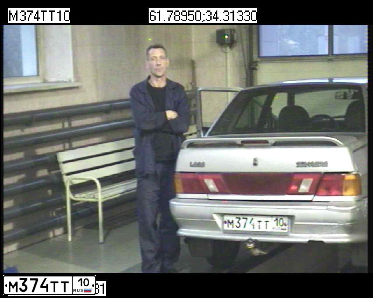 Фото автомобиля LADA 2115 SAMARA, 2007 — госномер М374ТТ10. Цвет: СВЕТЛО-СЕРЕБРИСТЫЙ МЕТАЛЛ