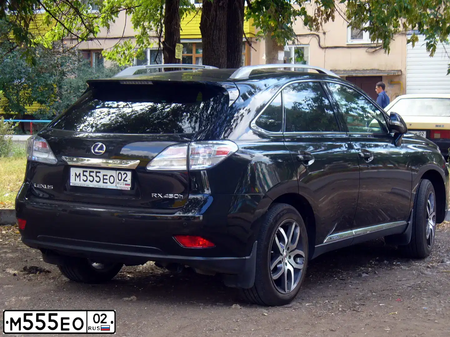 Фото автомобиля LEXUS RX, 2011 — госномер М555ЕО02. Цвет: ЧЕРНЫЙ
