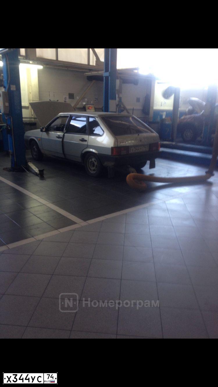 Фото автомобиля LADA 2109 SAMARA, 2002 — госномер Т729УР05. Цвет: СЕРЕБРИСТ ЖЕЛТО-ЗЕЛЕНЫЙ