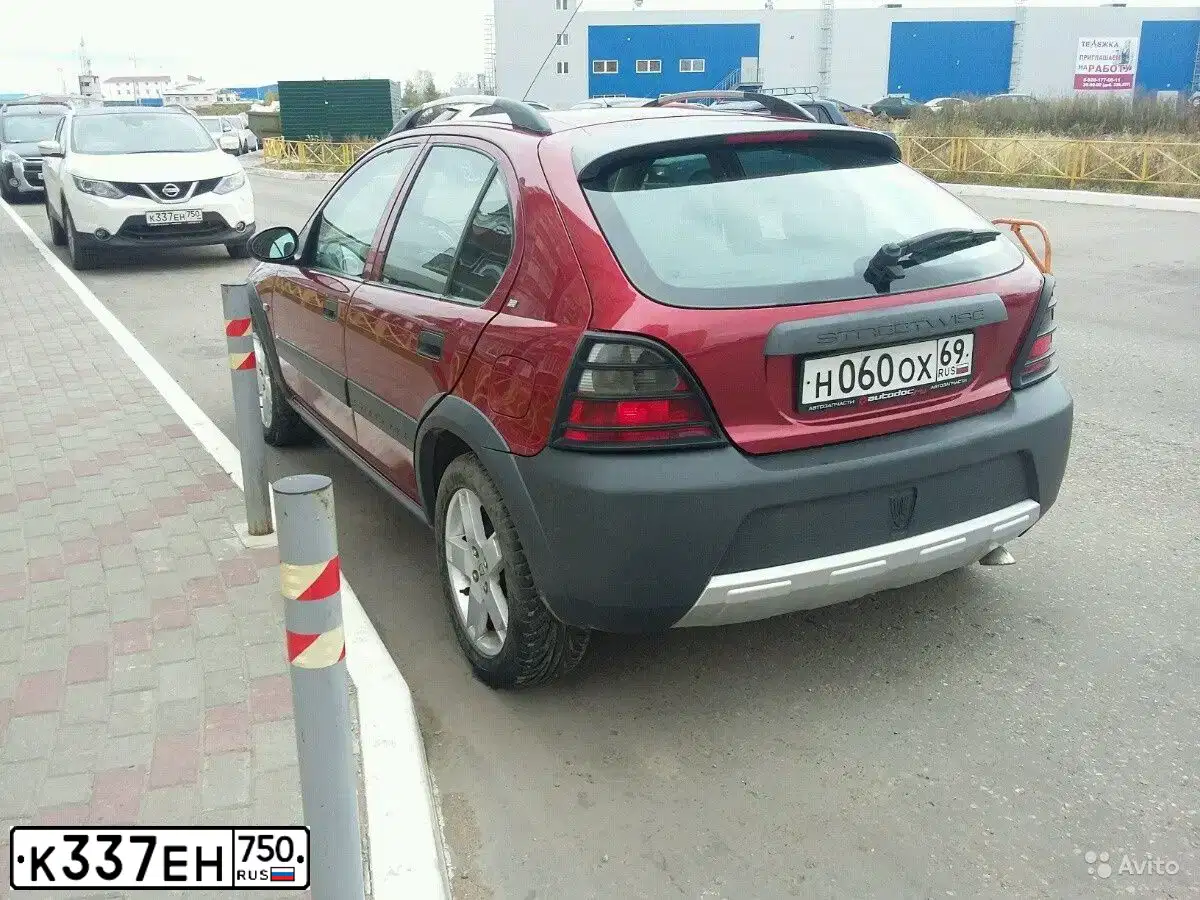 Фото автомобиля NISSAN QASHQAI, 2014 — госномер К337ЕН750. Цвет: БЕЛЫЙ