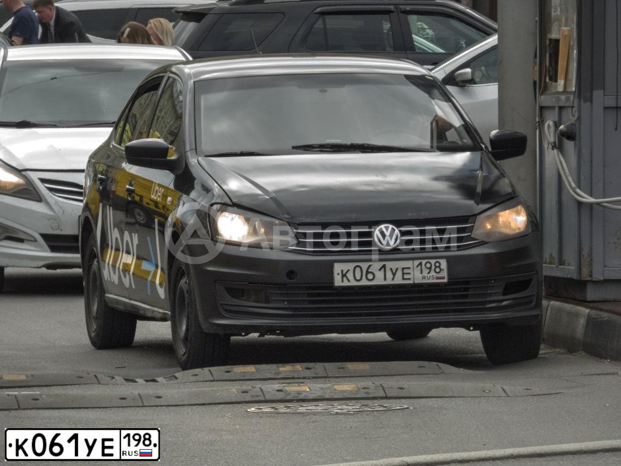 Фото автомобиля VOLKSWAGEN POLO, 2017 — госномер К061УЕ198. Цвет: ЧЕРНЫЙ