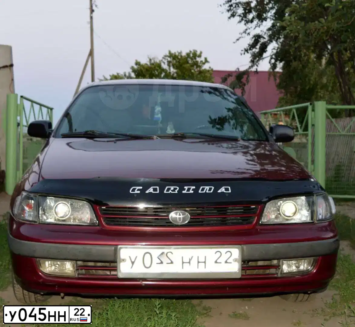 Фото автомобиля IZH 2126, 2001 — госномер У045НН22. Цвет: синий