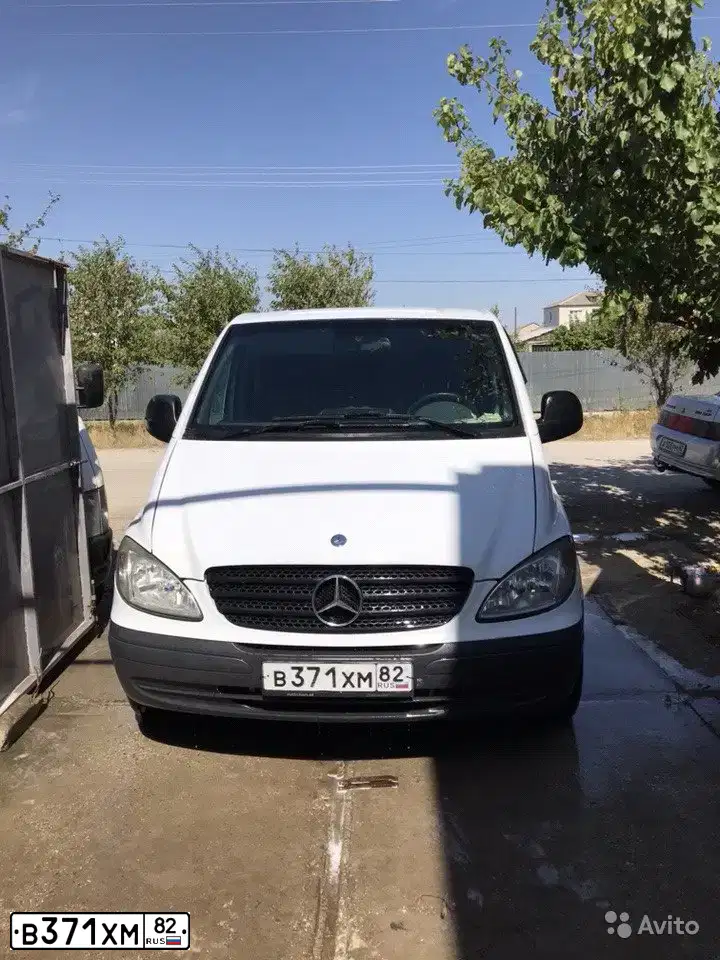 Фото автомобиля MERCEDES-BENZ VITO, 2008 — госномер Т883МХ198. Цвет: Белый
